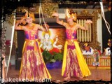 kecak dinner di Tanah Lot