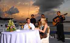 sunset dinner cruises